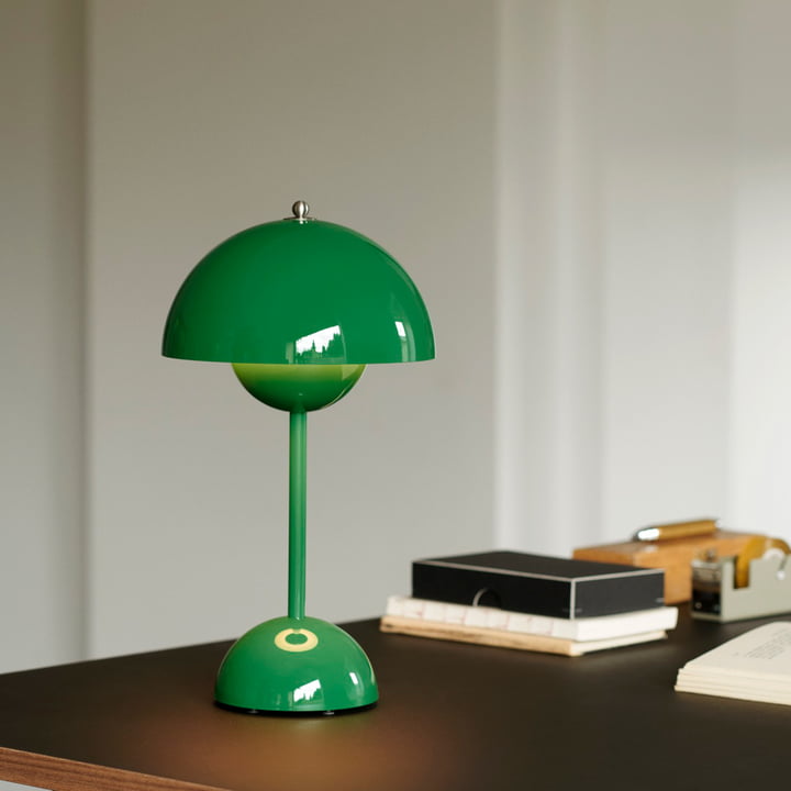 SolarFlare LED Table Lamp