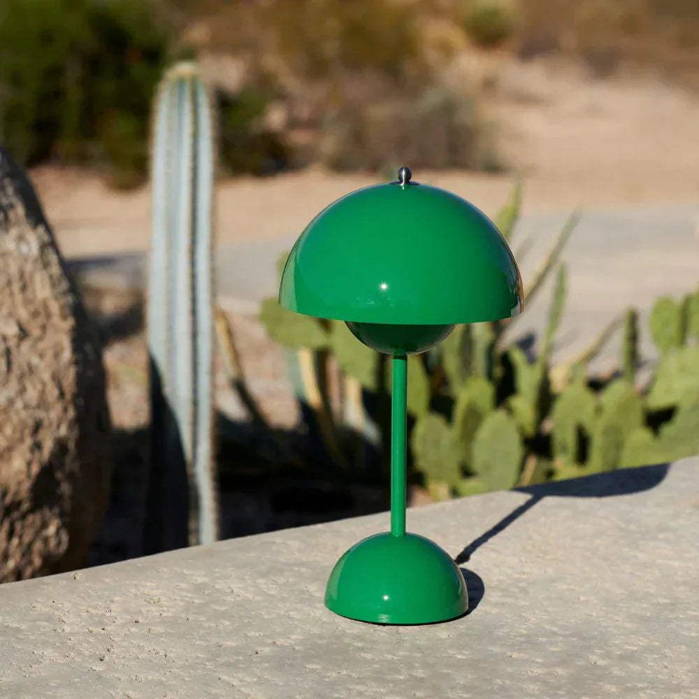 SolarFlare LED Table Lamp