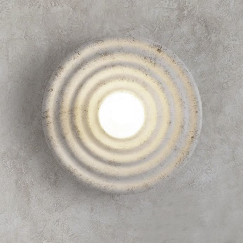 Reve Resin Wall Lamp