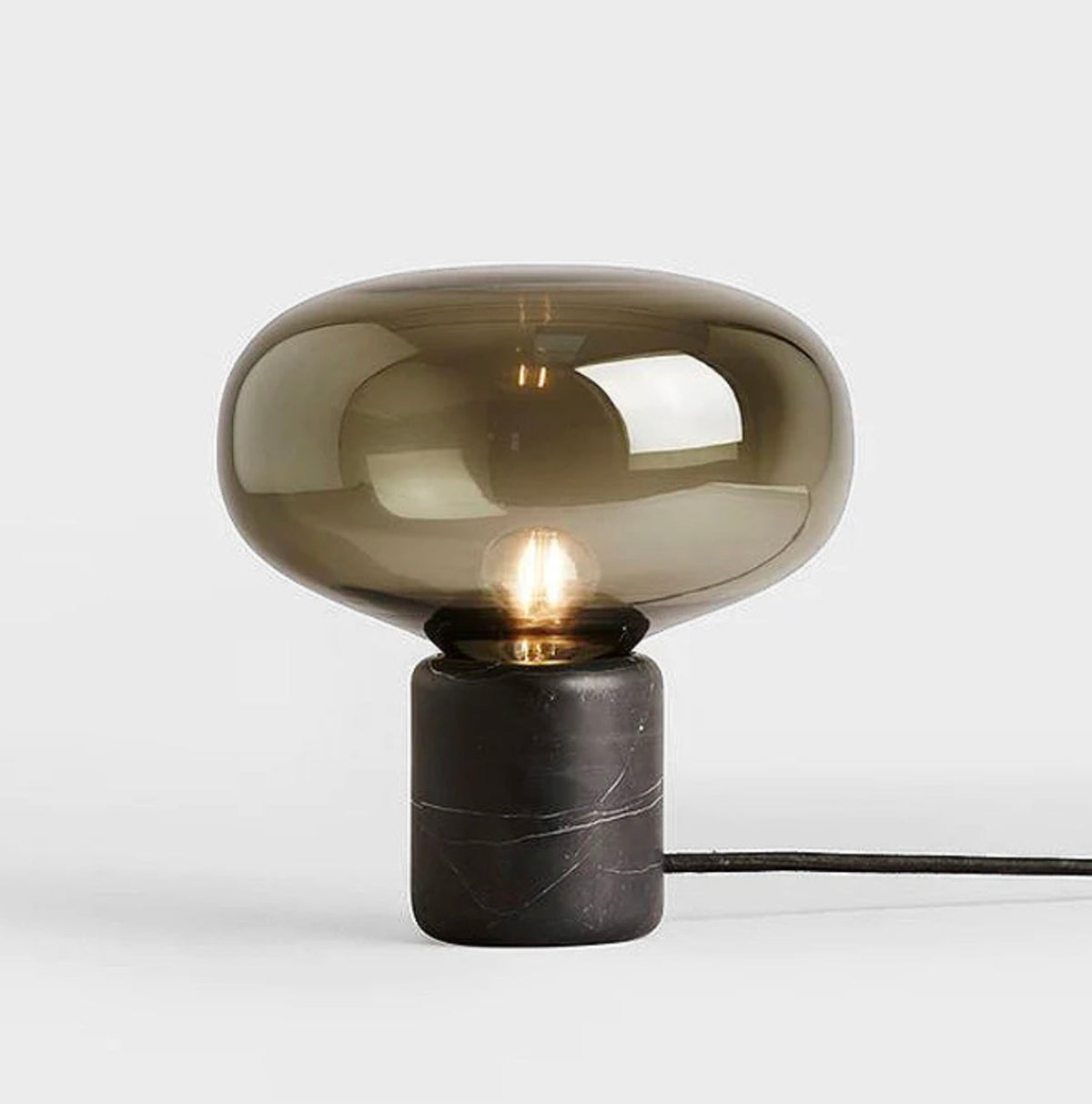 Pose Marble Table Lamp