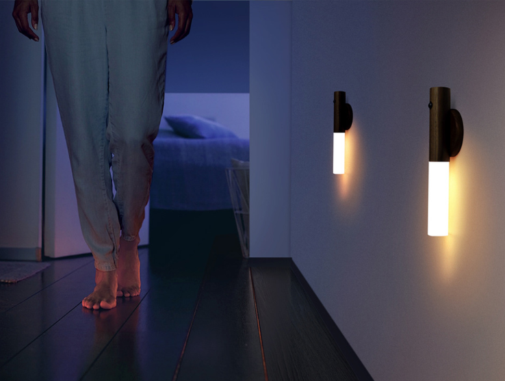 Cordless LED Motion Sensor Night Light | Walnut Wood