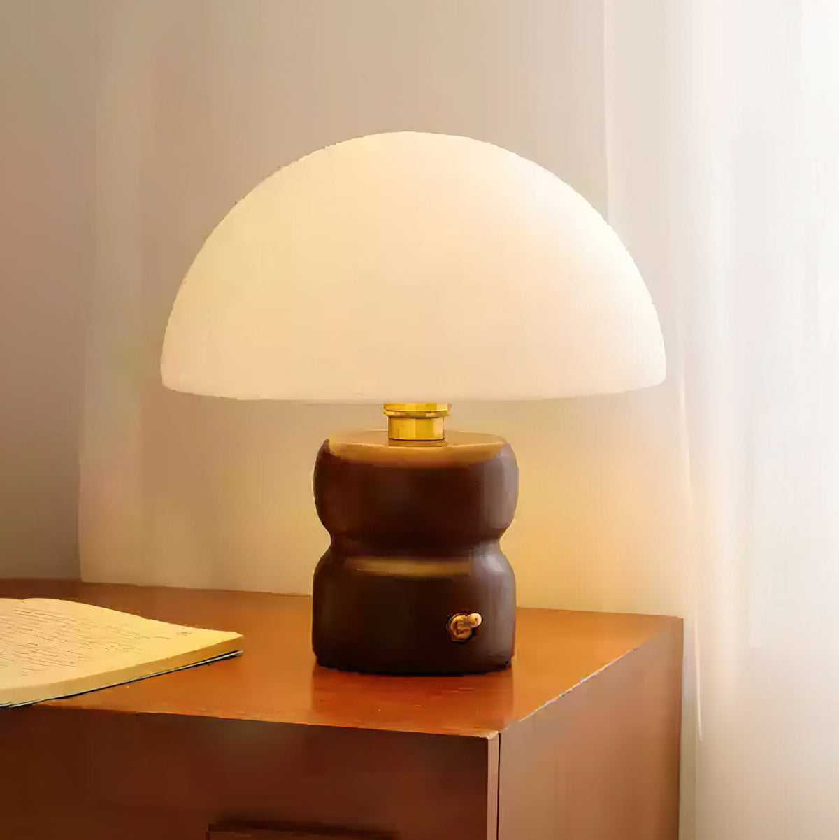 Kazamu Mushroom Table Lamp in Warm White & Gold – photo 2