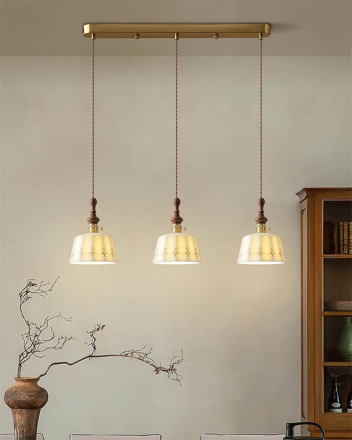 Kazamu Scalloped Shade Pendant Light – photo 3