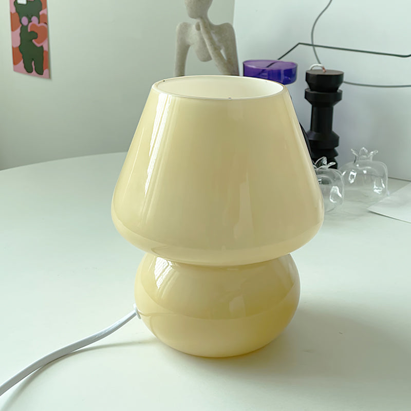 Kazamu Sculptural Table Lamp with Striped & Solid Colour Finishes – Cream / Ø 14 cm × height 19 cm