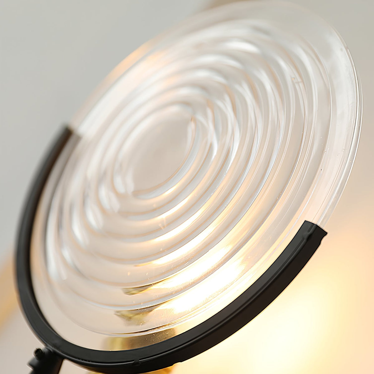 Kazamu Vintage-Inspired Arc Wall Light in Black and Gold – photo 4
